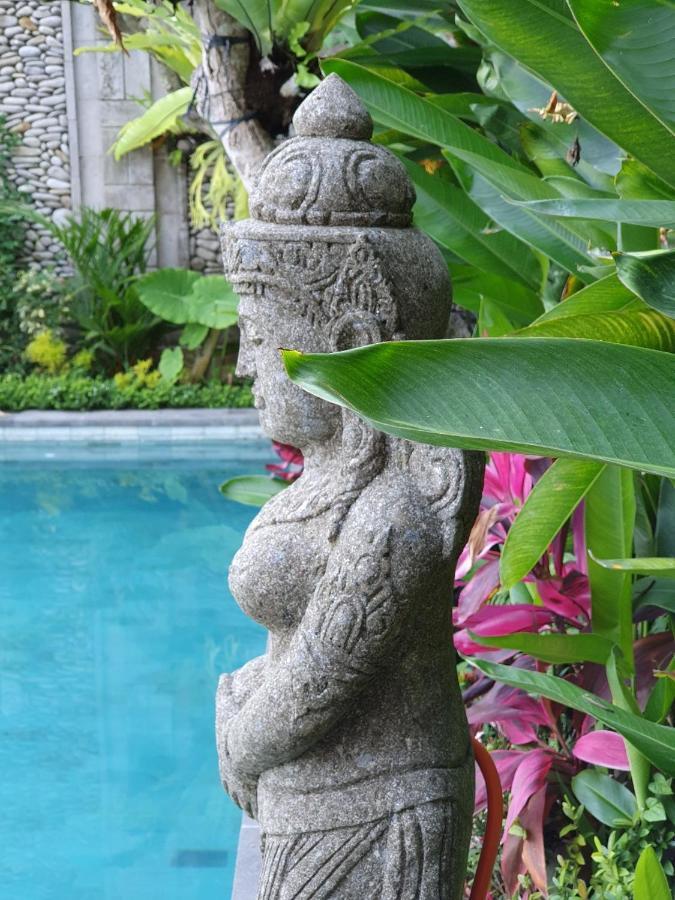 Ubud Paras Villa Εξωτερικό φωτογραφία
